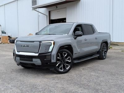 2025 GMC Sierra EV - Photo 1