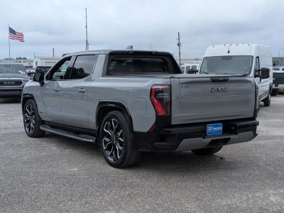 2025 GMC Sierra EV - Photo 3