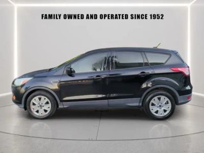 2016 Ford Escape — rear three-quarter view