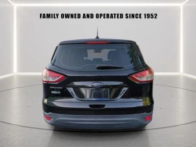 2016 Ford Escape — detail view