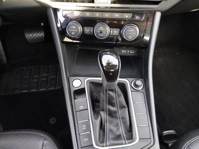 2024 Volkswagen Jetta — photo 13 view