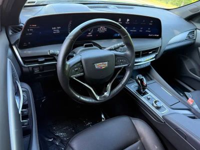 2025 Cadillac CT5 - Photo 4