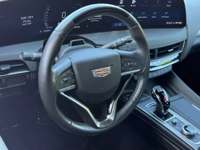 2025 Cadillac CT5 - Photo 15