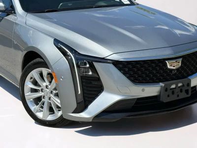 2025 Cadillac CT5 - Photo 7