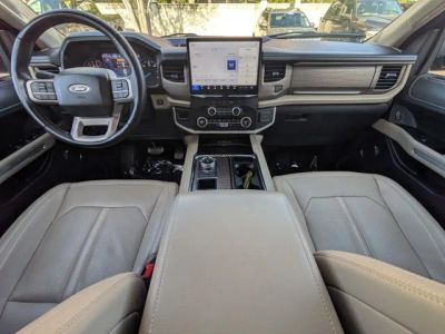 2023 Ford Expedition Max — photo 13 view