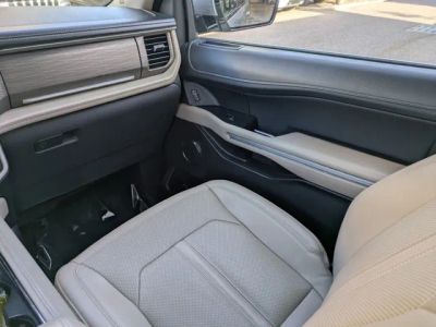 2023 Ford Expedition Max — photo 15 view