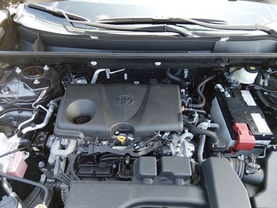 2024 Toyota RAV4 - Photo 9
