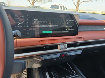 2027 Kia Telluride Hybrid - Photo 11