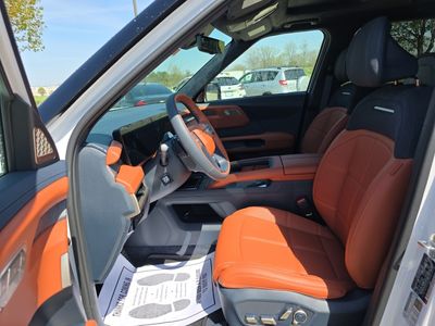 2027 Kia Telluride Hybrid - Photo 9