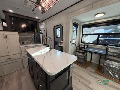 2026 Keystone RV Alpine - Photo 9