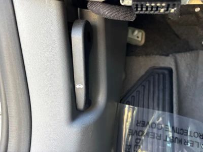 2025 Hyundai Elantra — photo 44 view