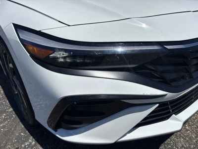 2025 Hyundai Elantra — photo 30 view