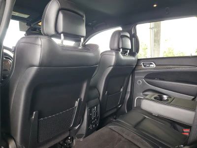 2021 Jeep Grand Cherokee — photo 13 view