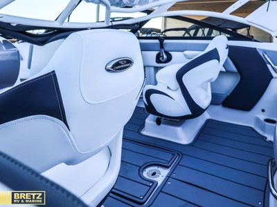 2026 Chaparral Boats SSi Series - Photo 18