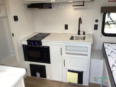 2027 Grand Design Transcend Lite — photo 13 view