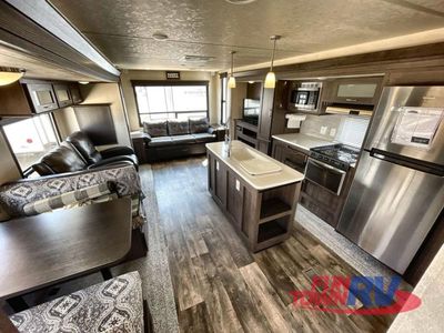 2018 Forest River RV Salem - Photo 15