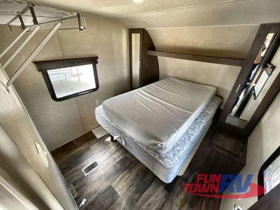 2018 Forest River RV Salem - Photo 25
