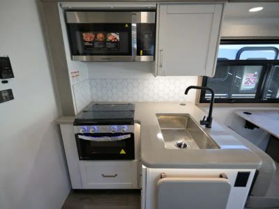 2027 Entegra ODYSSEY — photo 9 view