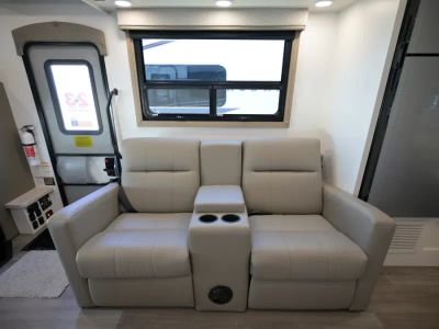 2027 Entegra ODYSSEY — photo 15 view
