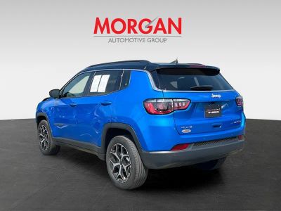 2025 Jeep Compass — detail view