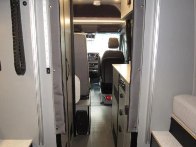 2025 Winnebago REVEL - Photo 4