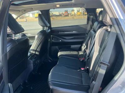 2023 INFINITI QX60 - Photo 17