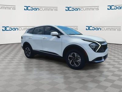 2023 Kia Sportage — side profile view