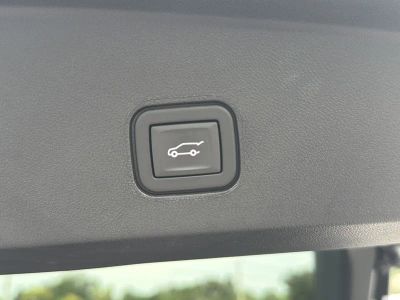 2024 Cadillac LYRIQ — photo 12 view