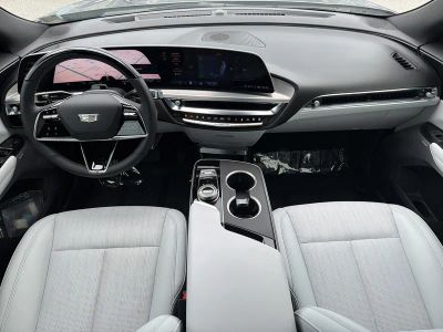 2024 Cadillac LYRIQ — photo 13 view