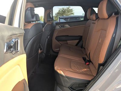 2026 Kia Sportage Plug-In Hybrid — photo 17 view