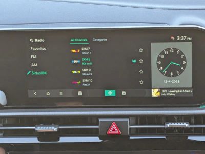 2026 Kia Sportage Plug-In Hybrid — photo 21 view