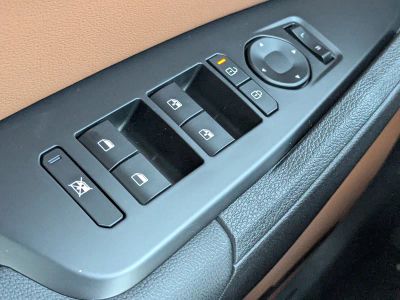 2026 Kia Sportage Plug-In Hybrid — photo 30 view