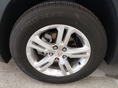 2024 GMC Terrain — photo 10 view