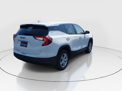 2024 GMC Terrain — photo 7 view