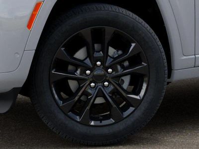 2026 Jeep Grand Cherokee — photo 8 view
