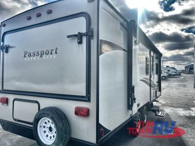 2018 Keystone RV Passport - Photo 4