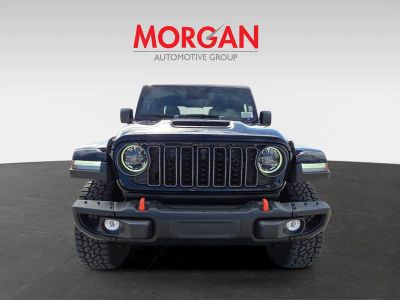 2026 Jeep Gladiator — side profile view