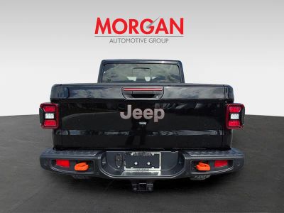 2026 Jeep Gladiator — detail view