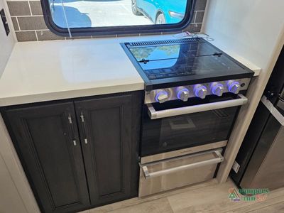 2026 Keystone RV Avalanche - Photo 19