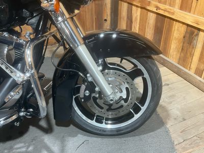 2012 Harley-Davidson Street Glide - Photo 8