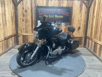 2012 Harley-Davidson Street Glide - Photo 1
