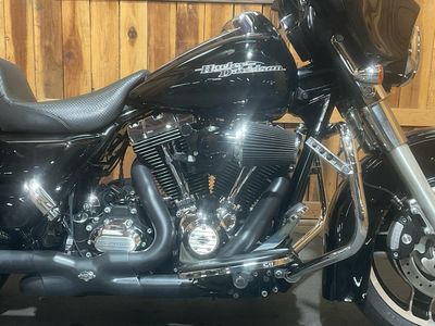 2012 Harley-Davidson Street Glide - Photo 9