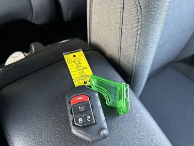 2025 Jeep Wrangler — photo 32 view