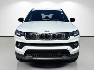 2023 Jeep Compass — photo 8 view