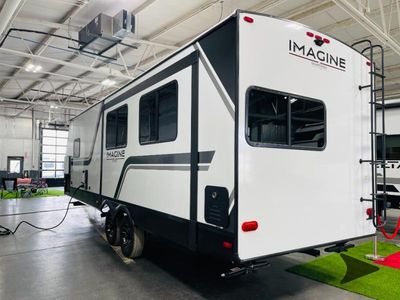 2026 Grand Design Imagine - Photo 3