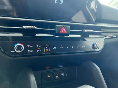 2026 Kia Sportage Hybrid — photo 26 view
