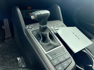 2026 Kia Sportage Hybrid — photo 24 view