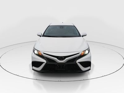 2023 Toyota Camry - Photo 2