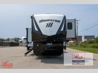 2026 Momentum M-Class 414M - Photo 3