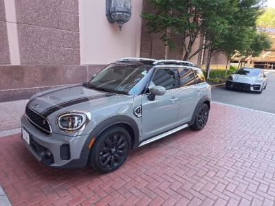 2023 MINI Cooper S Countryman Iconic — front three-quarter view